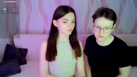 Ana and Tati online show from November 12, 9:36 pm