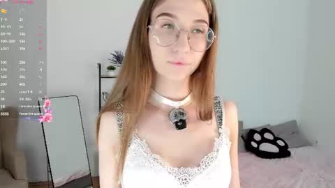Elizabeth online show from July 4, 8:20 am