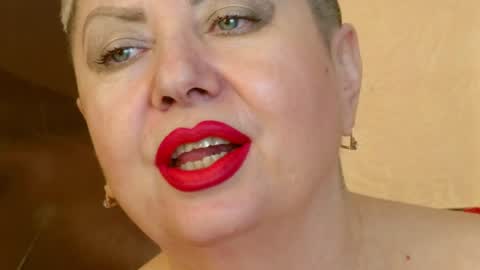 LADY POSH online show from January 15, 2:06 am