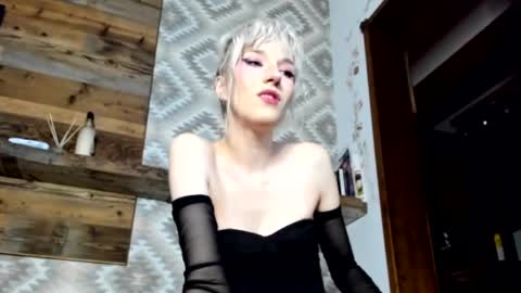 positivevibess online show from February 18, 9:42 pm