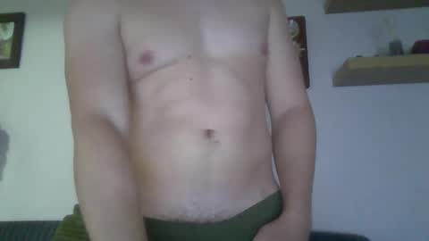 Snapshot of pothos3823 chatting on November 25, 8:20 pm pothos3823 online show from November 25, 8:20 pm