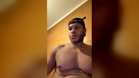 potro_latino18 online show from April 20, 6:09 pm