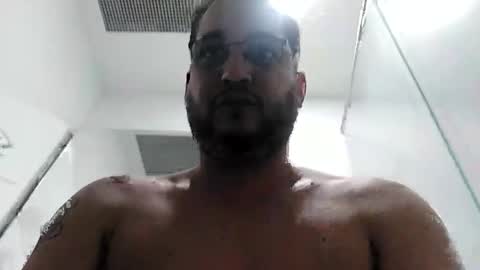 Snapshot of poyarrecha chatting on December 2, 5:26 am poyarrecha online show from December 2, 5:26 am