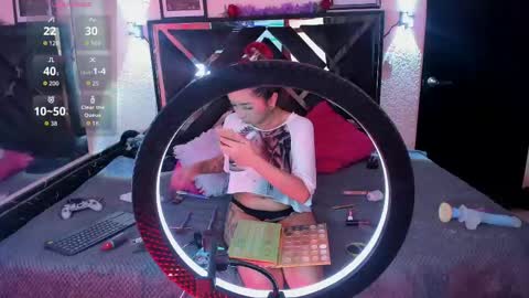poyson_ivy1 online show from May 30, 4:09 am