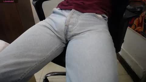 Snapshot of poysonsam chatting on November 5, 9:48 pm Ricksam online show from November 5, 9:48 pm