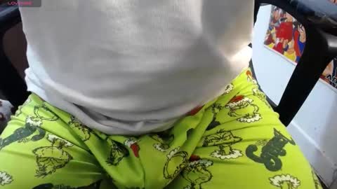 Snapshot of poysonsam chatting on November 28, 3:42 am Ricksam online show from November 28, 3:42 am