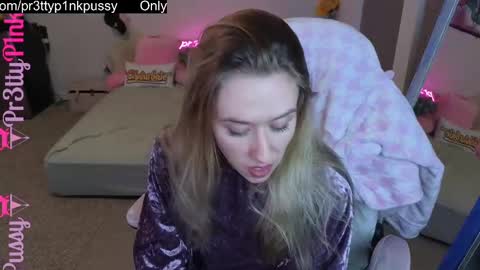 Evangeline Eva Darling online show from February 15, 4:47 am