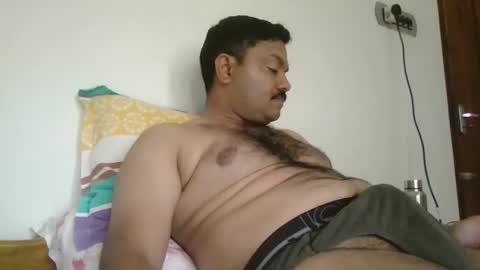 pradeep99107849 online show from September 14, 8:57 am