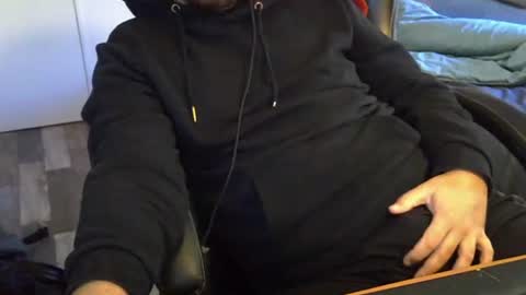 pralg online show from September 21, 1:46 pm