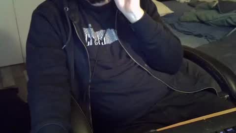 pralg online show from November 23, 7:35 pm