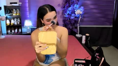 preciosa_banks69 online show from November 22, 7:29 am