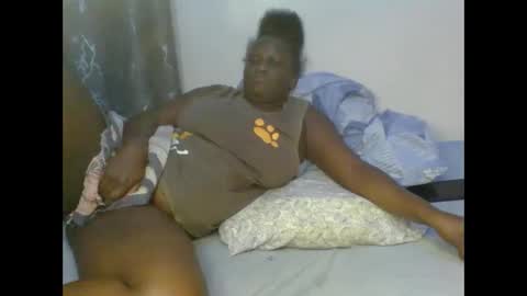 precious_diva online show from February 9, 1:14 pm