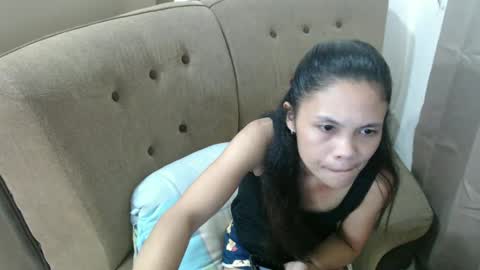 Snapshot of precious_nova chatting on March 12, 6:40 am Nova online show from March 12, 6:40 am
