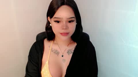 MAXXINE online show from November 11, 11:21 am