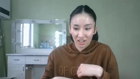 Snapshot of preciouscianciola chatting on April 15, 11:17 am Hana online show from April 15, 11:17 am