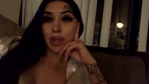 preciousmami online show from October 24, 7:27 am