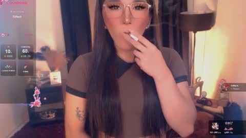 Snapshot of preciousrosedoll chatting on June 15, 6:48 am Rosedoll online show from June 15, 6:48 am