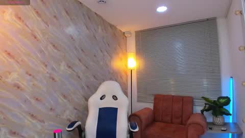 Snapshot of preettymoon chatting on March 3, 11:27 am Luna online show from March 3, 11:27 am