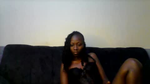 Snapshot of preetysaha chatting on August 3, 4:22 pm preetysaha online show from August 3, 4:22 pm