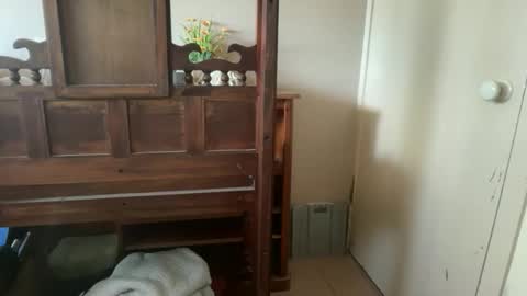 Snapshot of prelako chatting on December 3, 3:58 am Prelako online show from December 3, 3:58 am