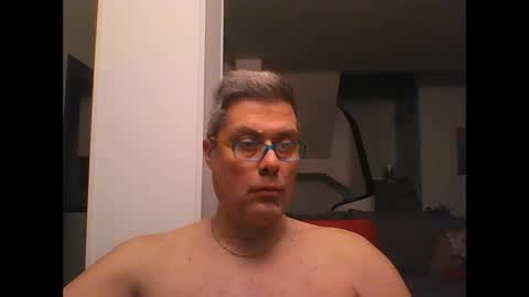 prendimisubito online show from January 31, 1:43 am