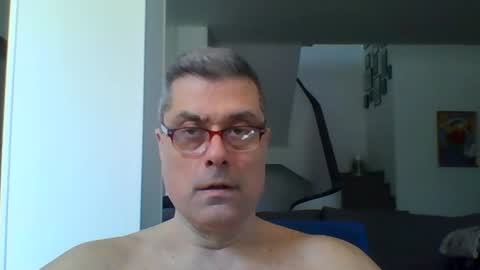 prendimisubito online show from March 25, 9:37 am