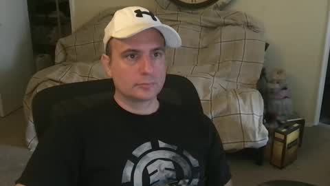 Snapshot of preppyguyintokink1 chatting on November 11, 6:19 pm preppyguyintokink1 online show from November 11, 6:19 pm