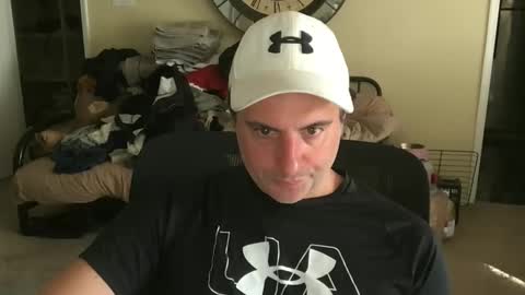 preppyguyintokink1 online show from April 20, 9:16 pm
