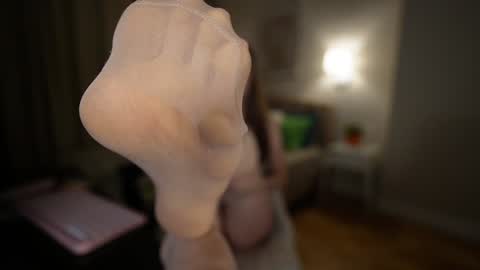 I take a break from streaming  since 17th of Novermber until 1st December online show from February 1, 2:26 am