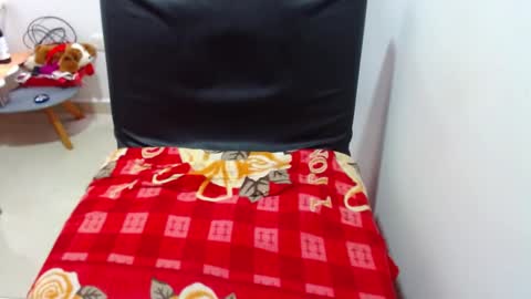 Snapshot of pressure_xxx_420 chatting on February 2, 12:46 pm PRESSURE online show from February 2, 12:46 pm