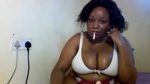 Prettie diva online show from October 6, 12:35 pm