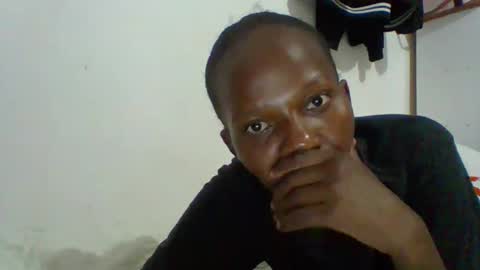 Snapshot of prettie_petitee chatting on February 22, 3:54 pm prettie_petitee online show from February 22, 3:54 pm