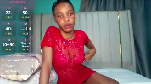 Snapshot of pretty253 chatting on January 10, 9:16 pm pretty253 online show from January 10, 9:16 pm