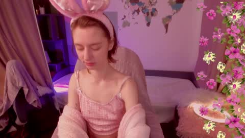 Lady vikki  online show from April 4, 6:11 am