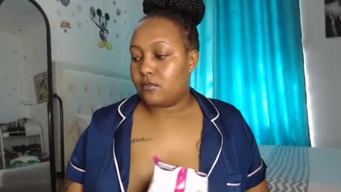 Annah online show from January 13, 11:15 am