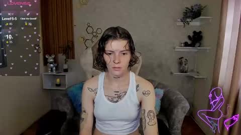 pretty_cristal22 online show from November 23, 9:25 pm