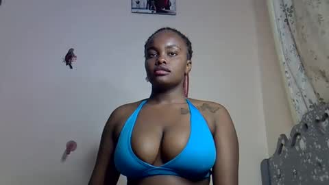 Snapshot of pretty_daina3 chatting on March 24, 9:42 pm pretty_daina3 online show from March 24, 9:42 pm