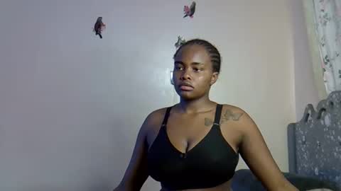 Snapshot of pretty_daina3 chatting on April 16, 10:27 am pretty_daina3 online show from April 16, 10:27 am