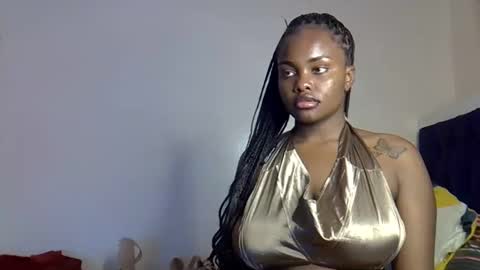 Snapshot of pretty_daina3 chatting on April 21, 10:12 pm pretty_daina3 online show from April 21, 10:12 pm