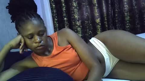 pretty_daniella online show from April 14, 5:57 am