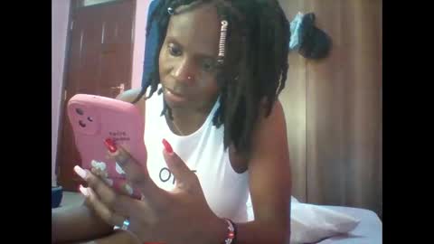 Snapshot of pretty_darya chatting on December 29, 12:01 pm pretty_darya online show from December 29, 12:01 pm