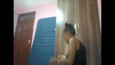 Snapshot of pretty_darya chatting on January 6, 1:09 am pretty_darya online show from January 6, 1:09 am