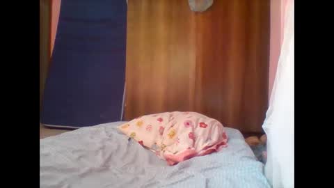Snapshot of pretty_darya chatting on January 6, 1:30 pm pretty_darya online show from January 6, 1:30 pm