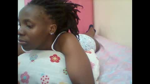 Snapshot of pretty_darya chatting on January 23, 11:37 am pretty_darya online show from January 23, 11:37 am