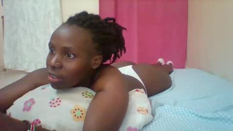 Snapshot of pretty_darya chatting on January 29, 7:57 am pretty_darya online show from January 29, 7:57 am