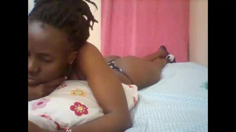 Snapshot of pretty_darya chatting on February 1, 9:54 am pretty_darya online show from February 1, 9:54 am