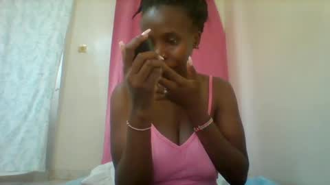 Snapshot of pretty_darya chatting on February 6, 12:05 pm pretty_darya online show from February 6, 12:05 pm
