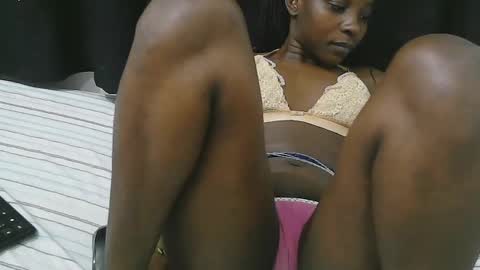 Snapshot of pretty_do chatting on July 9, 3:27 pm pretty online show from July 9, 3:27 pm