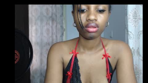 Pretty ebonygirl2 online show from February 11, 3:06 pm
