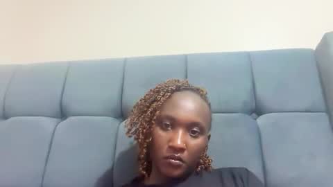 independent model online show from October 8, 2:53 am